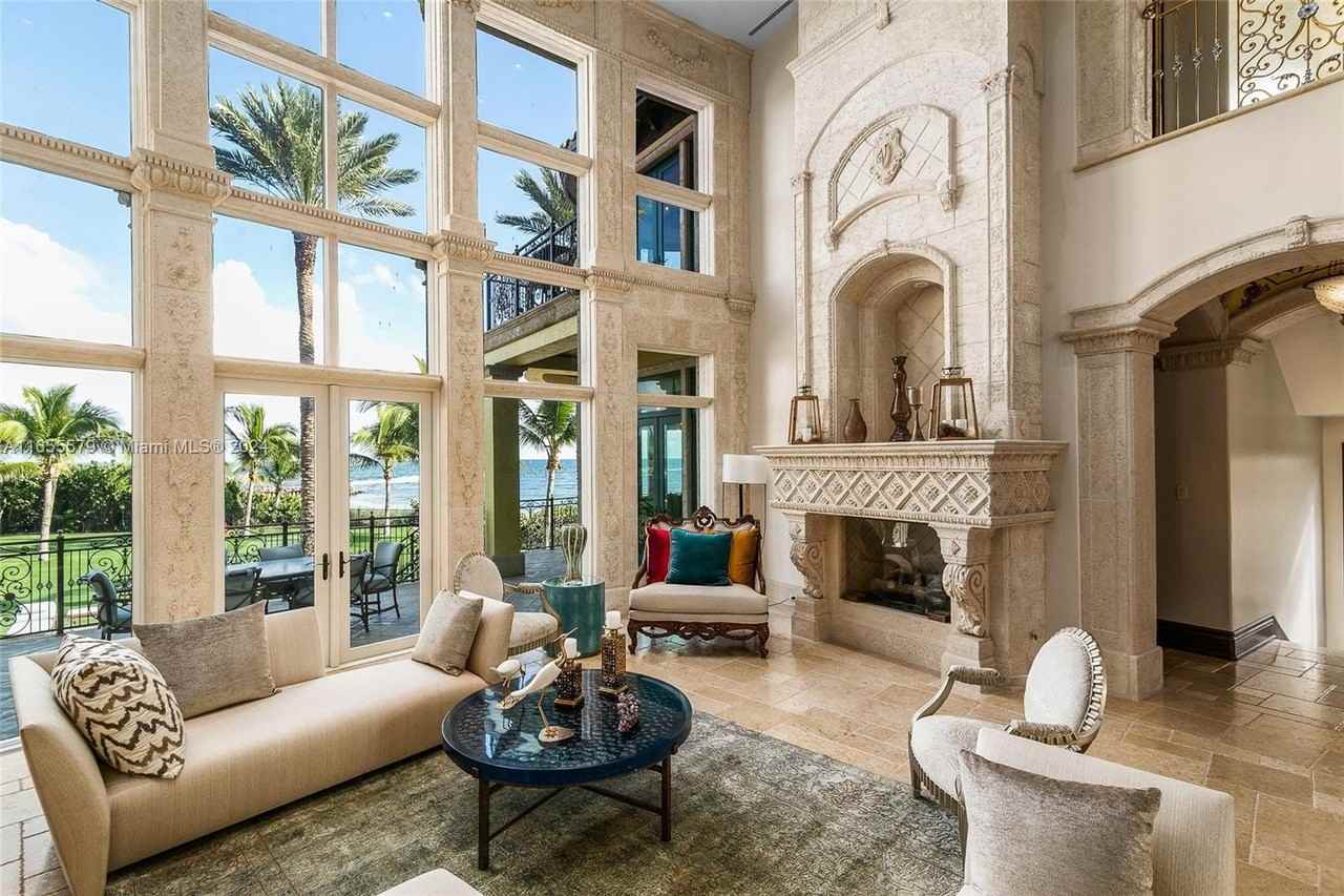 2306 Bay Dr - Photo 5 of 50