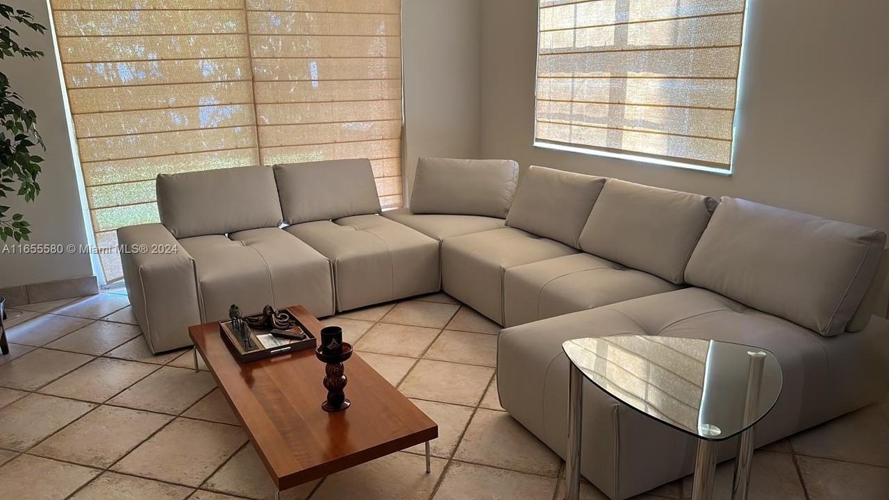 19701 E Country Club Dr #5107 - Photo 5 of 31