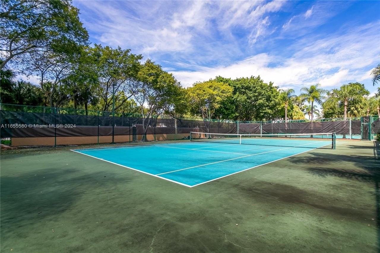 19701 E Country Club Dr #5107 - Photo 6 of 31