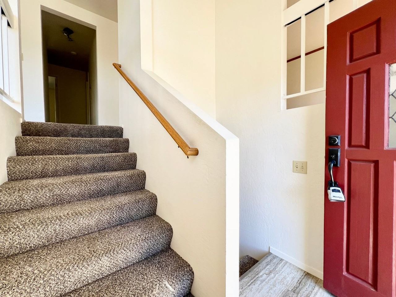 812 Cape Breton Dr - Photo 2 of 50