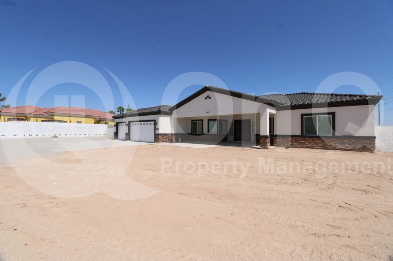 23145 W Hammond Ln - Photo 2 of 26