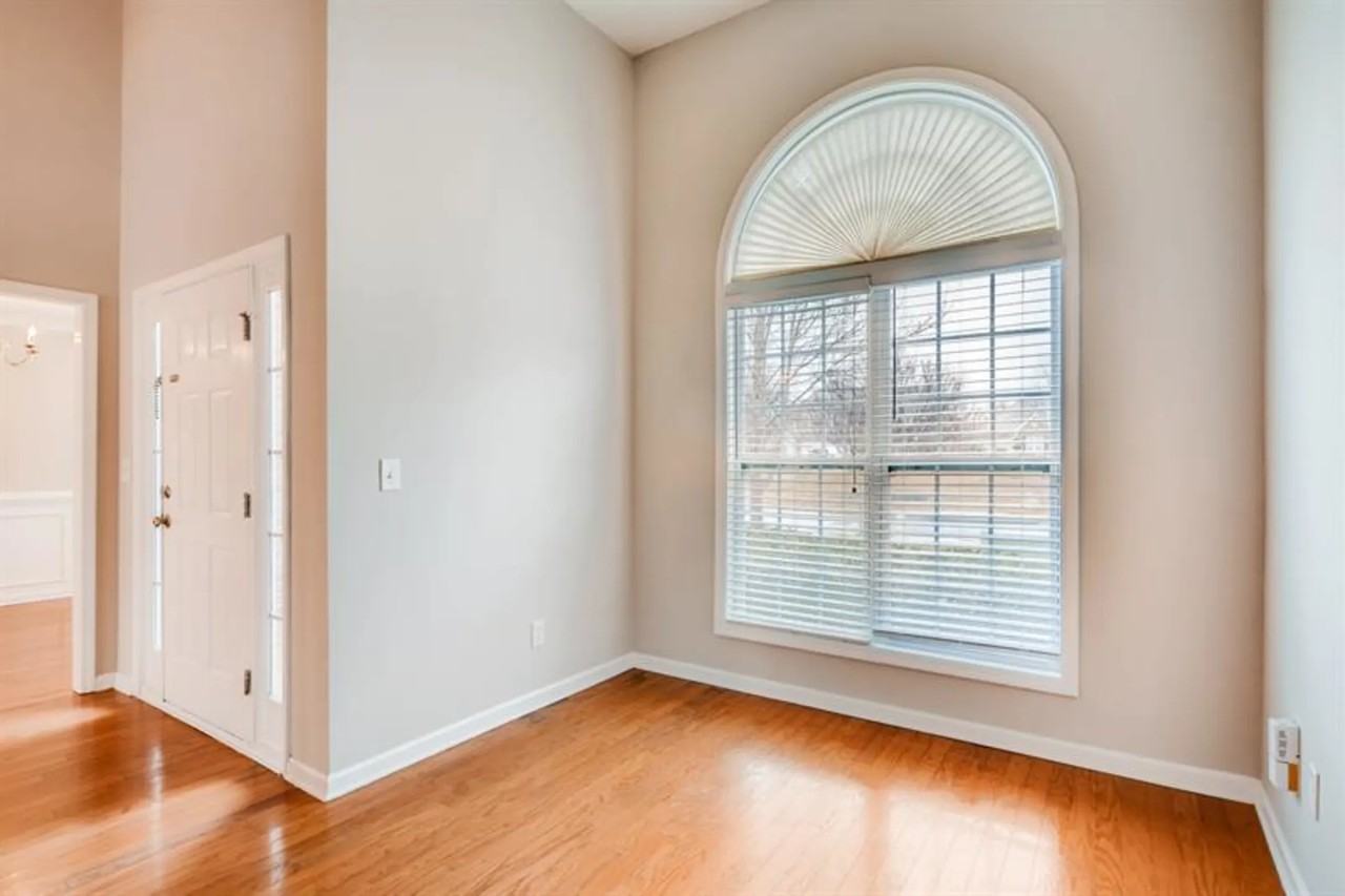 2757 Marisol Way - Photo 3 of 18