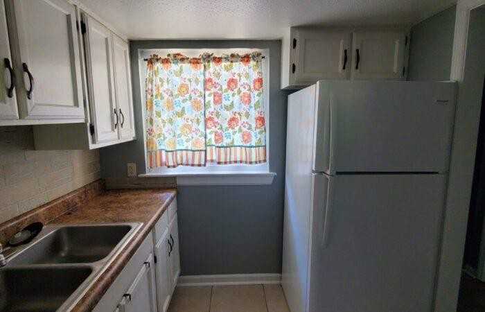 1305 Proper Street - Photo 2 of 8