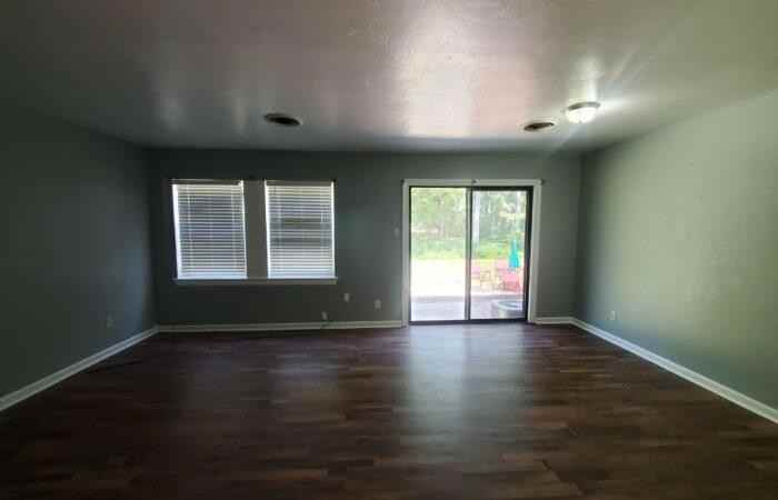 1305 Proper Street - Photo 4 of 8