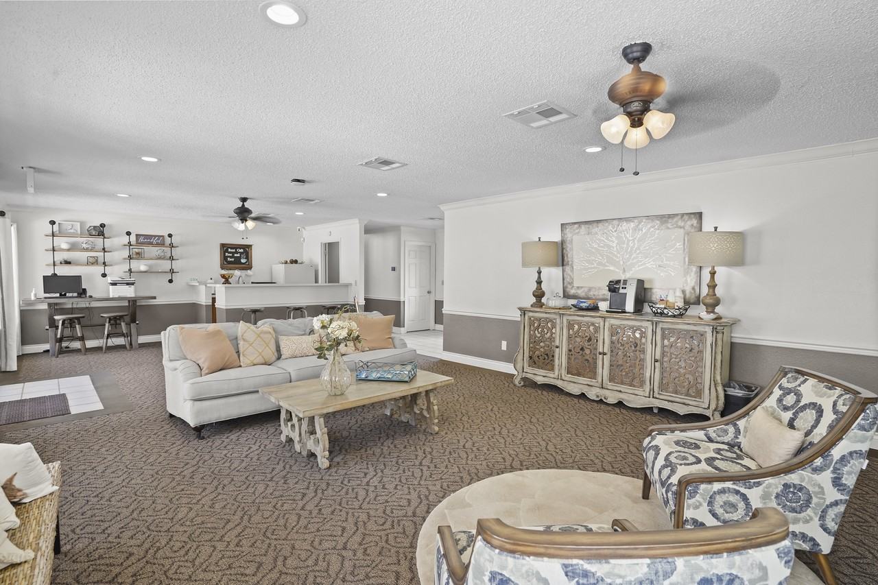 Cimarron Pointe Apts. - Photo 4 of 19