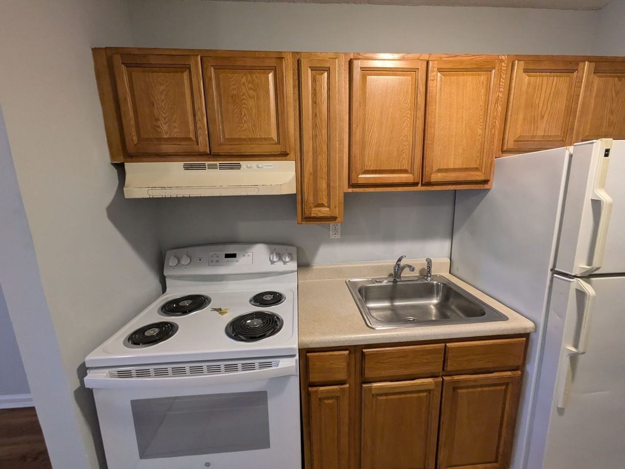 Riverview Apartments - Photo 6 of 10