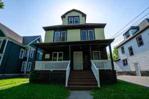 featured image of 720 Livingston Ave #B