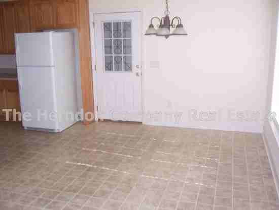 12 Jacobs Walk - Photo 3 of 11