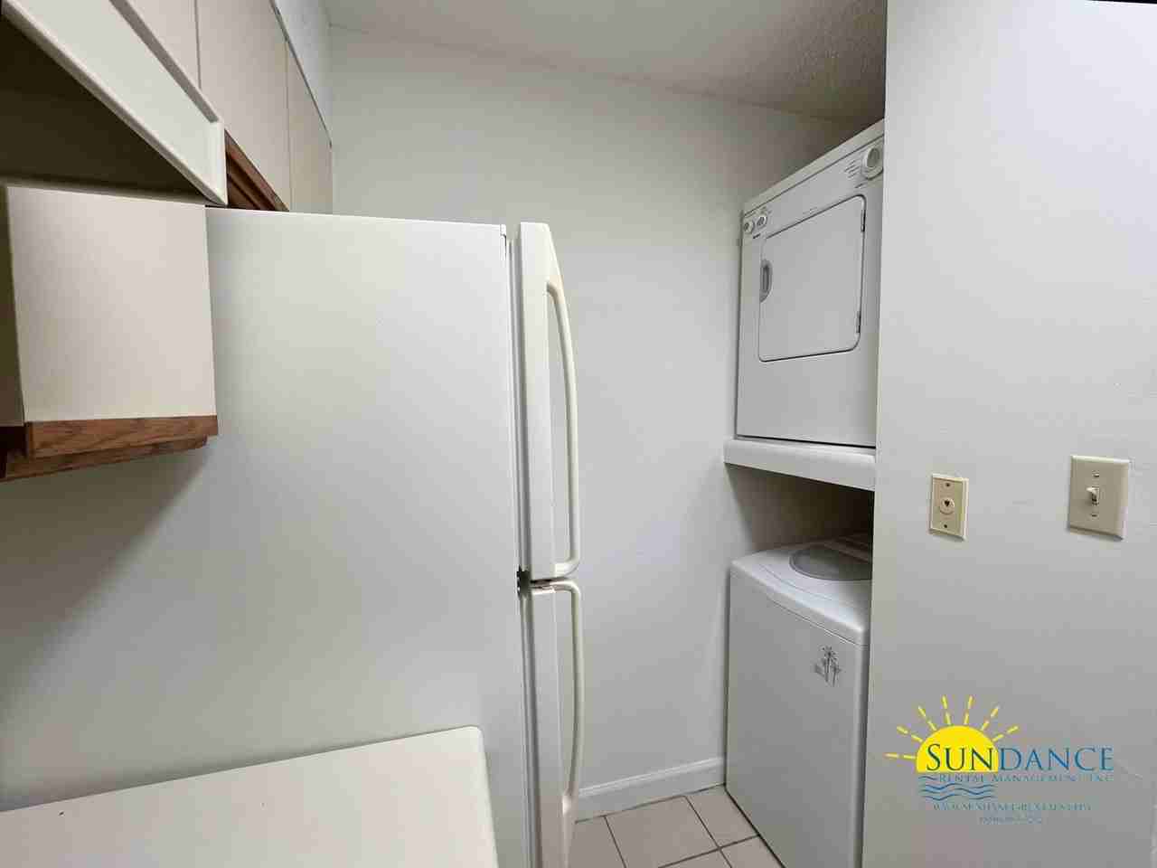 307 Southlake Ct - Photo 4 of 11