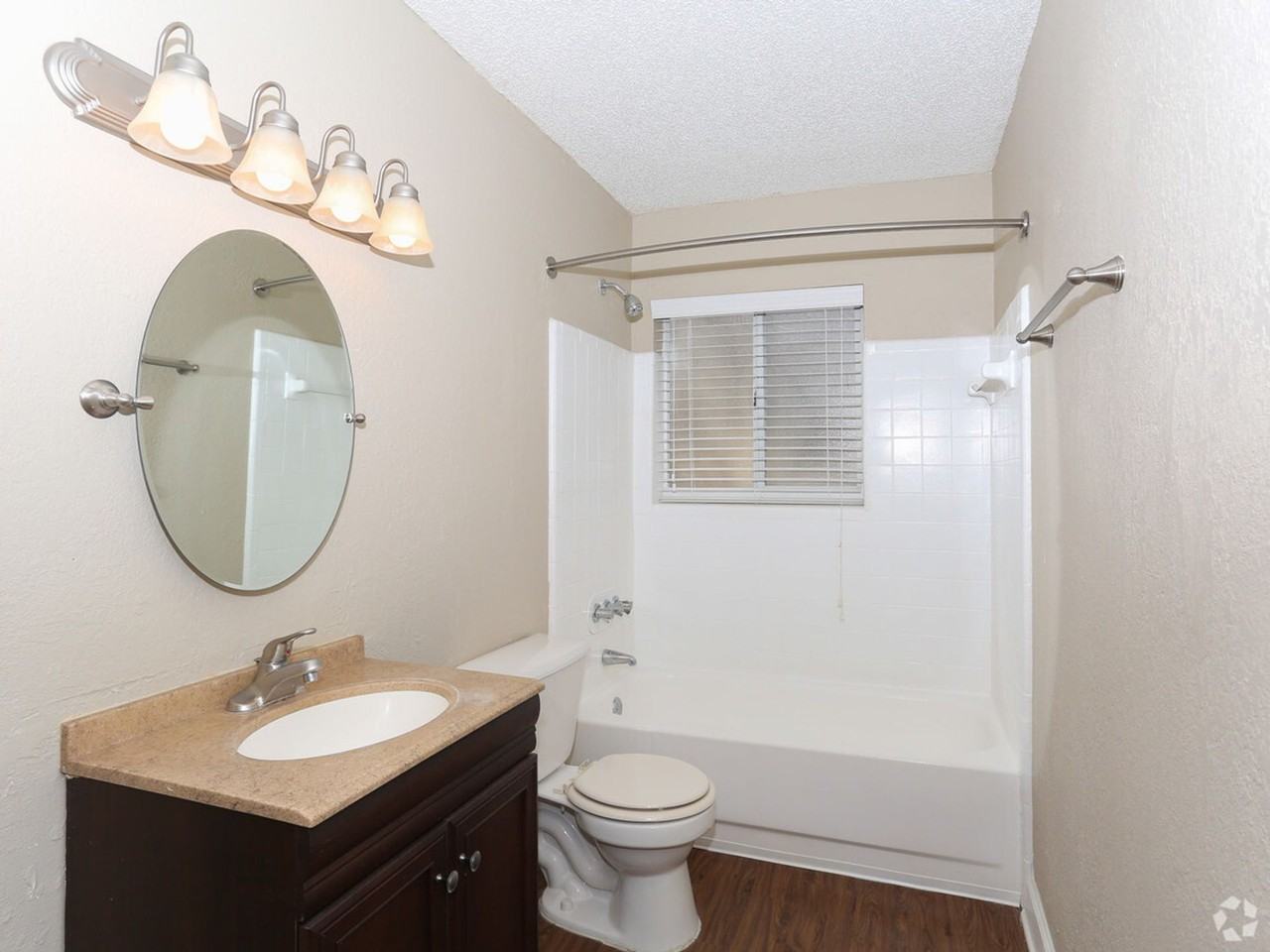 River City Place - Photo 4 of 50