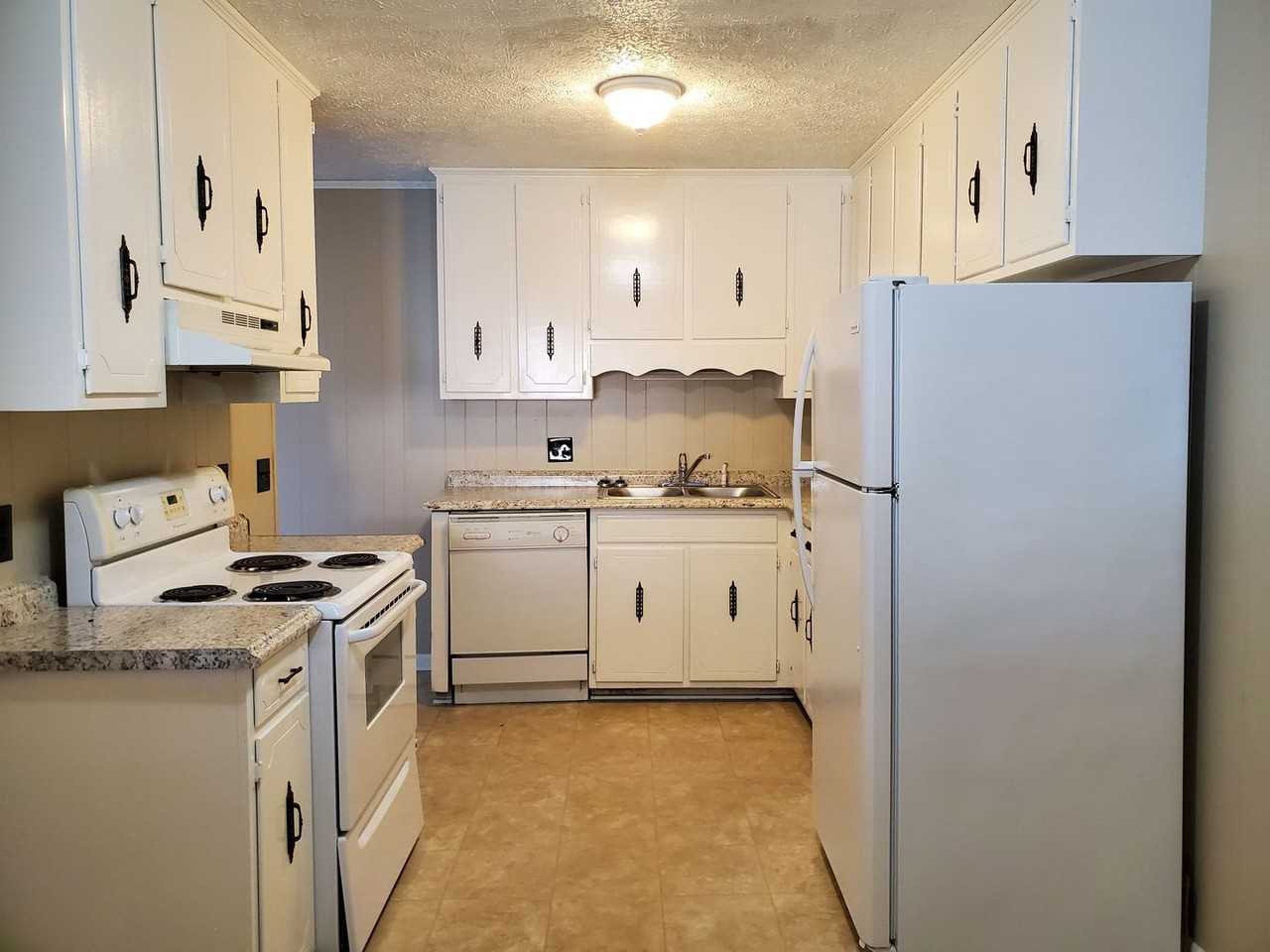 3919 W 22nd Street - Photo 2 of 7