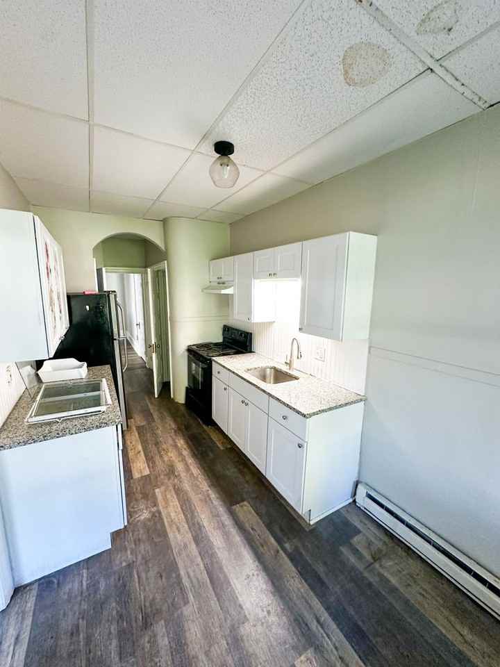 809 Hamilton - Photo 3 of 6