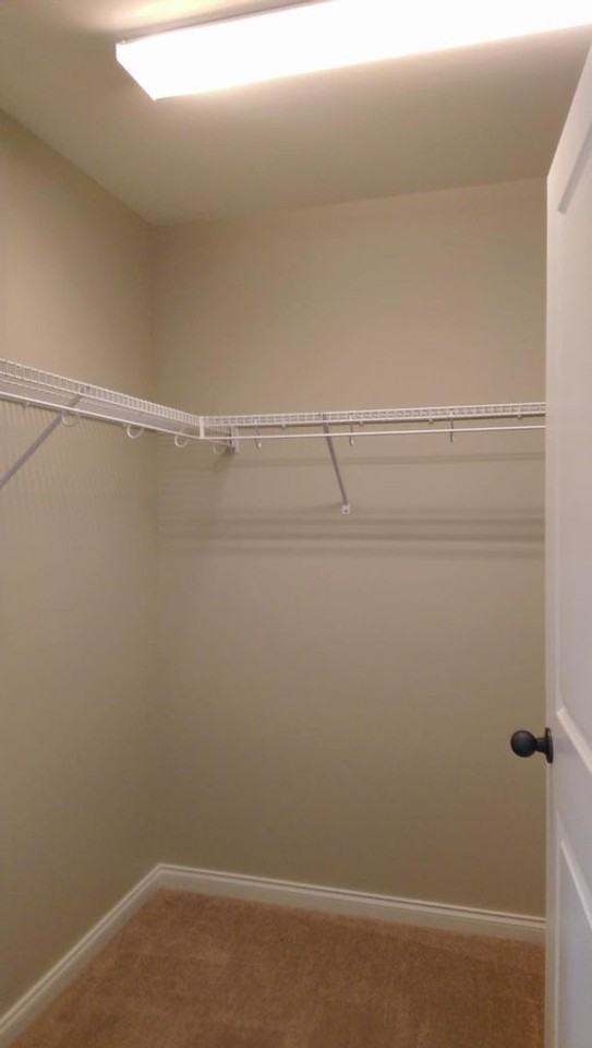 8412 Brookmoor Ln - Photo 5 of 14