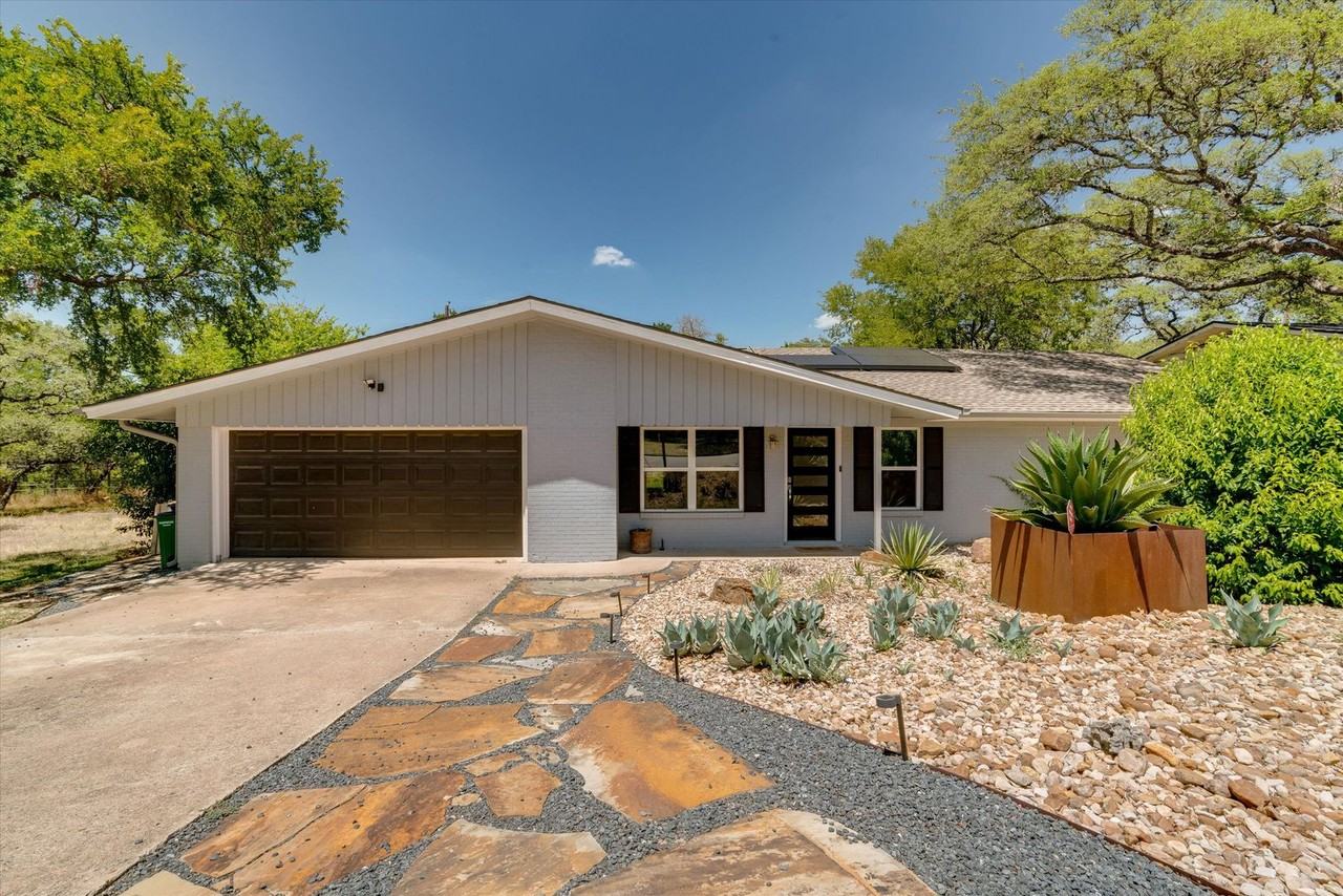 3206 Cupid Dr - Photo 2 of 21