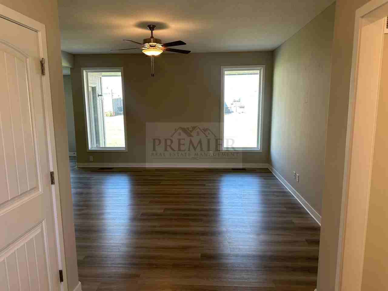 206 Blackjack Ave - Photo 3 of 25