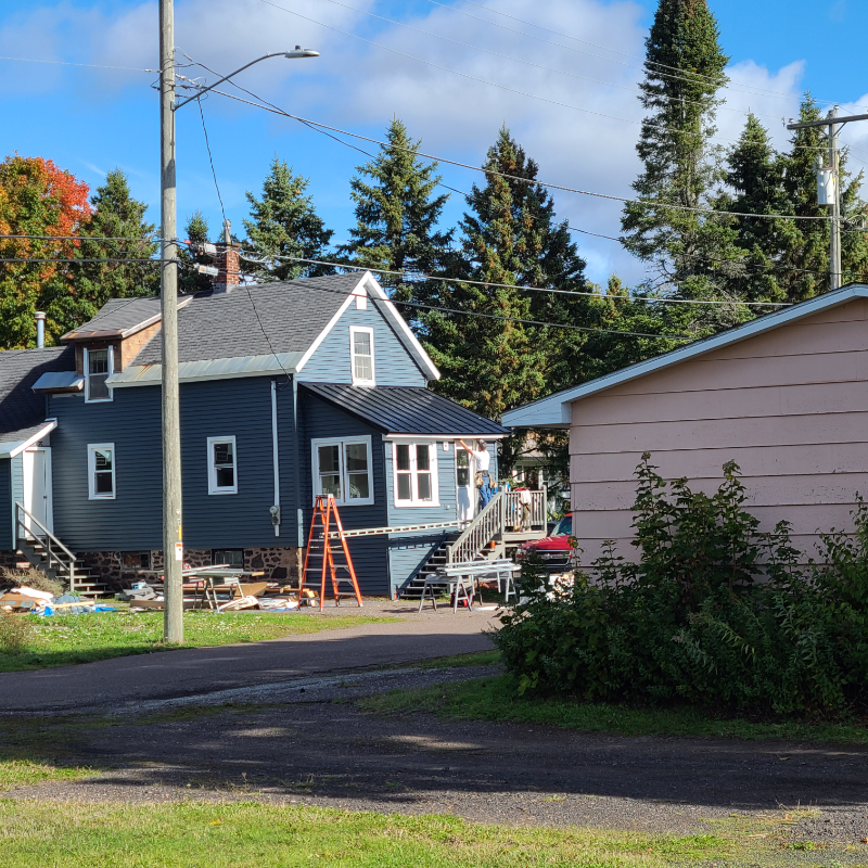 25604 Temple St - Photo 3 of 15