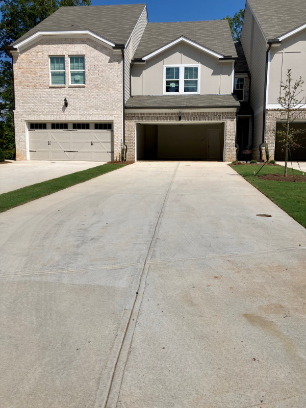 354 Timberland Ave - Photo 2 of 20