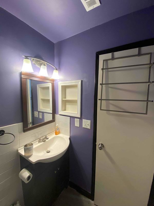 9548 University Terrace Dr #D - Photo 6 of 10