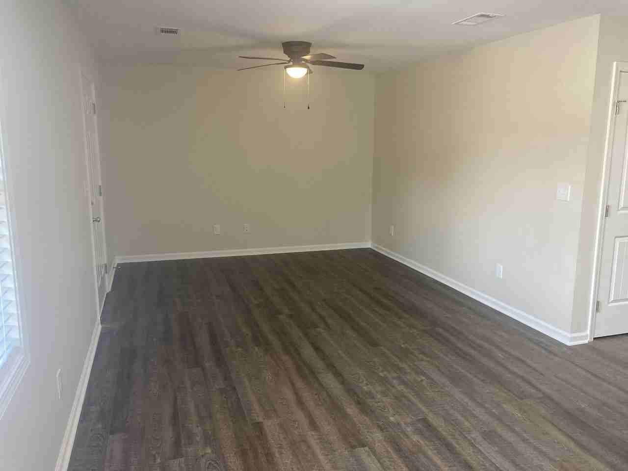 2701 37th St #3 - Photo 7 of 10