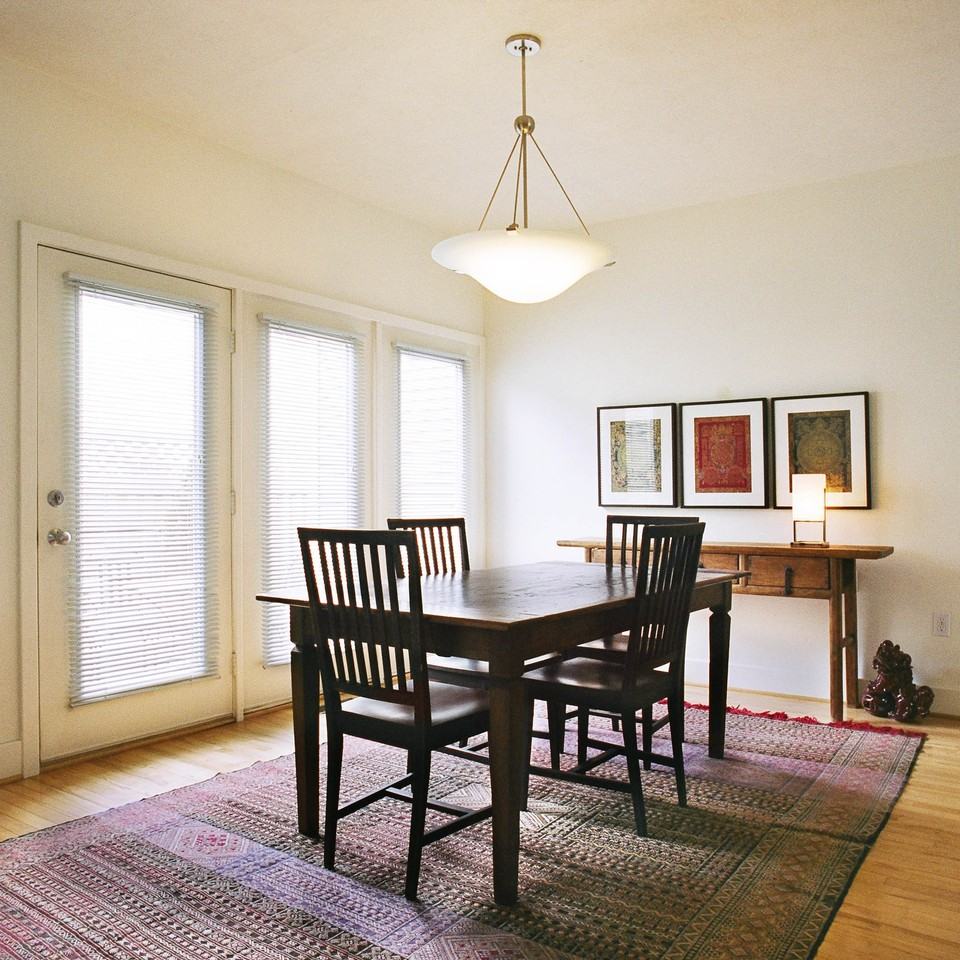 244 Yardley Way #244 - Photo 2 of 4