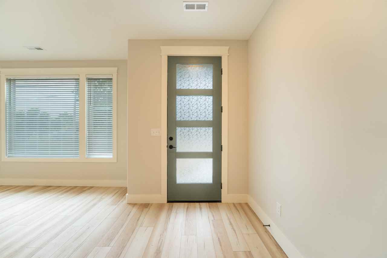 101 Henry Ave #2 - Photo 6 of 37