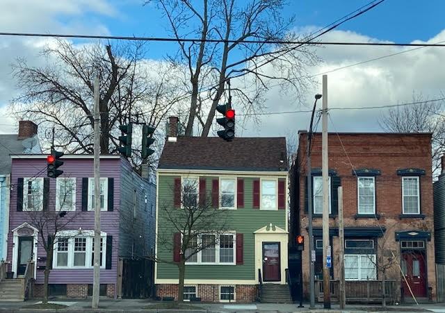 373 Washington Ave #1 - Photo 2 of 25