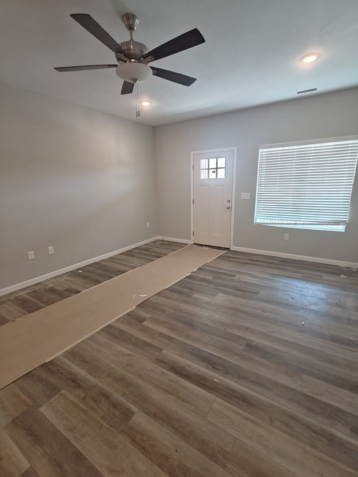 410 E Ford St #NA - Photo 2 of 13