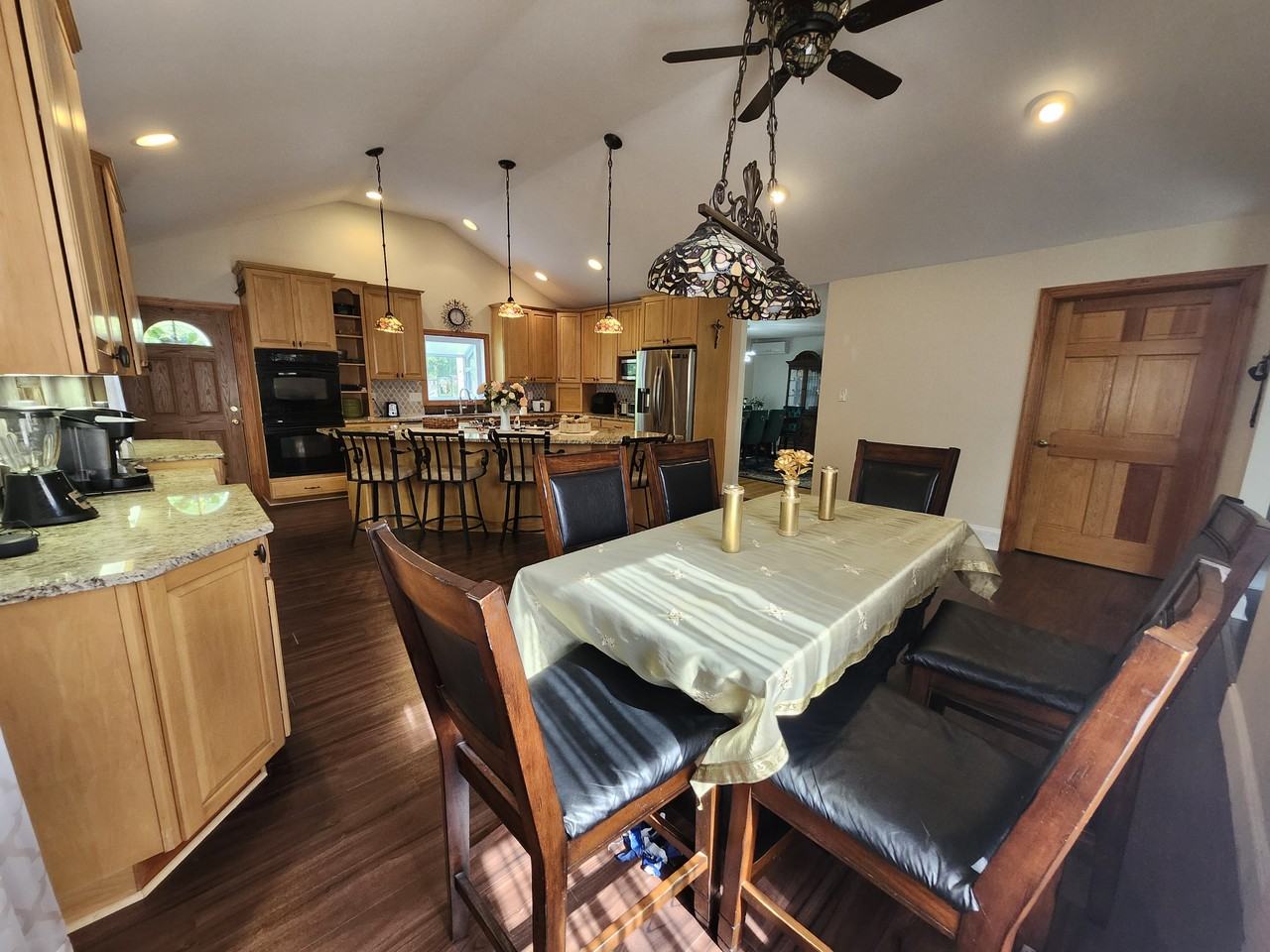 2736 Apple Valley Ln #NA - Photo 3 of 29