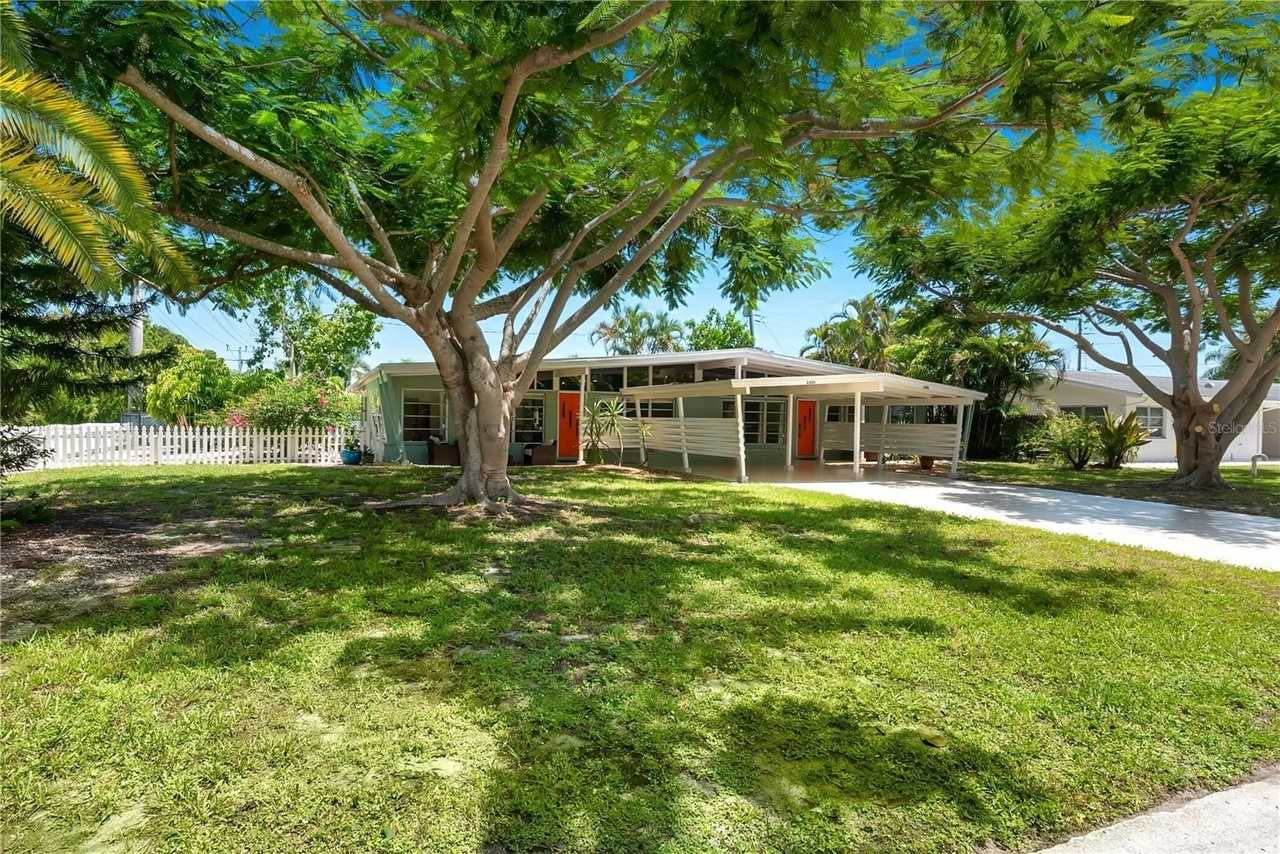 2003 Tetlow Place - Photo 2 of 22