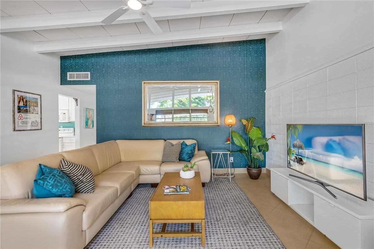 2003 Tetlow Place - Photo 6 of 22