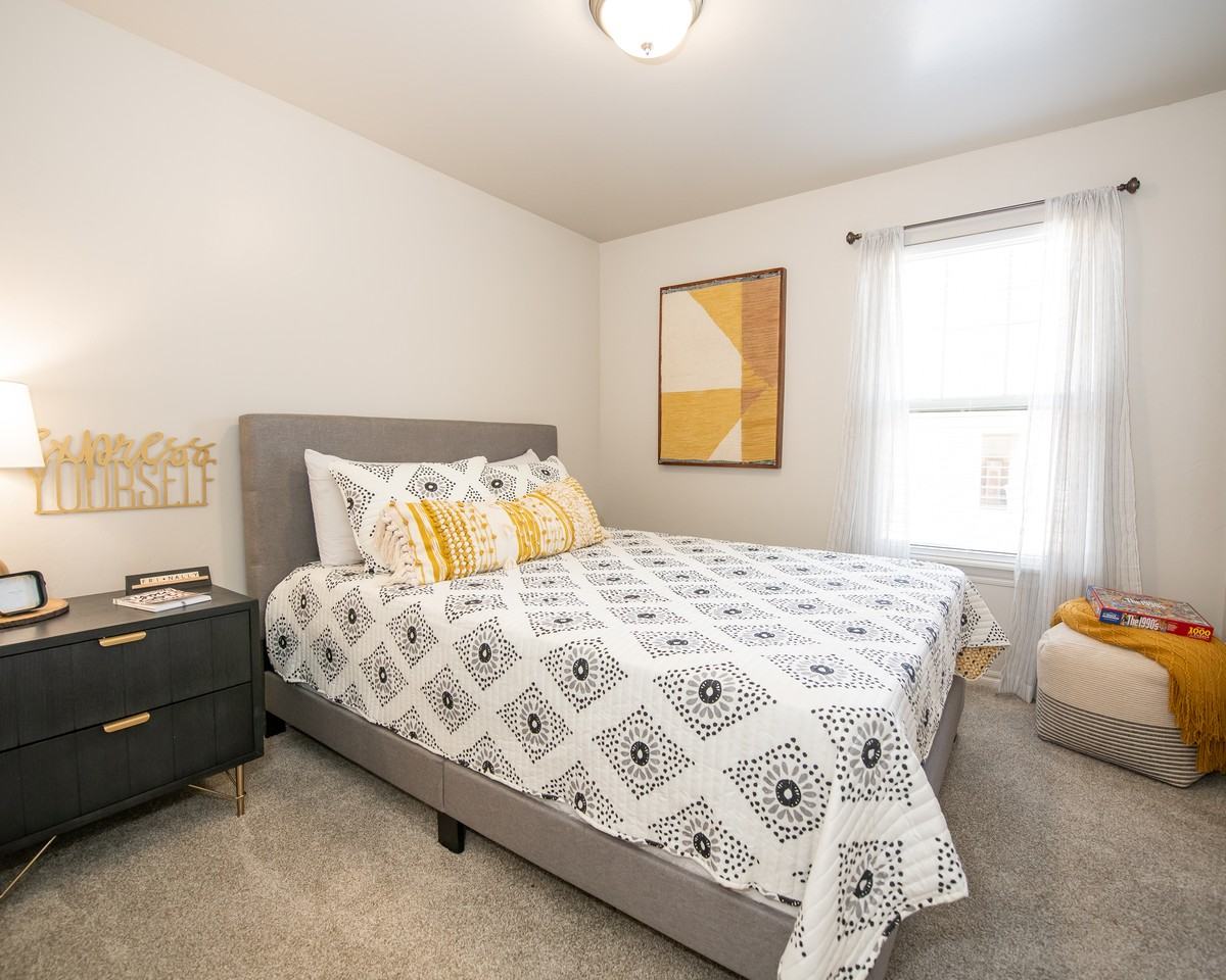 Cross Timber - Photo 4 of 16