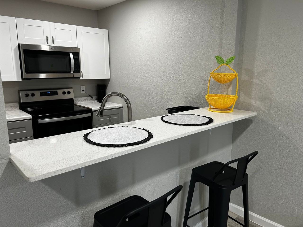 Casa Del Parque Luxury Apartments - Photo 4 of 50