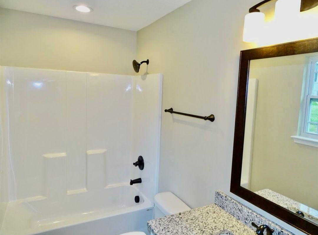 518 Tucapau Rd - Photo 2 of 12