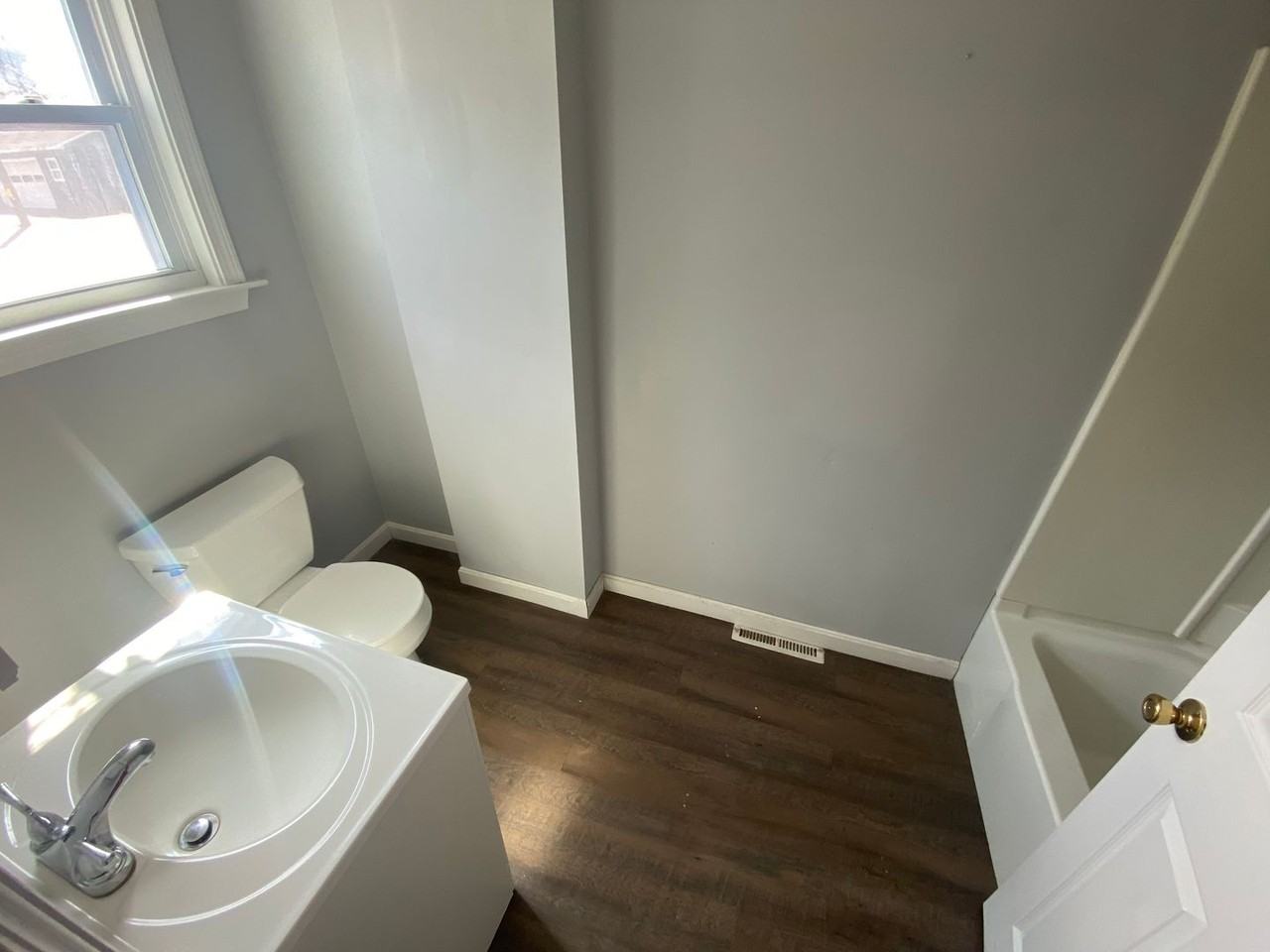 6 East Pearl Street - Photo 3 of 6