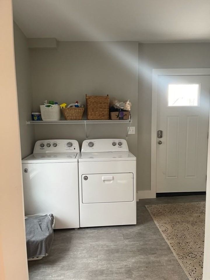 426 East 10th Street - Photo 6 of 13