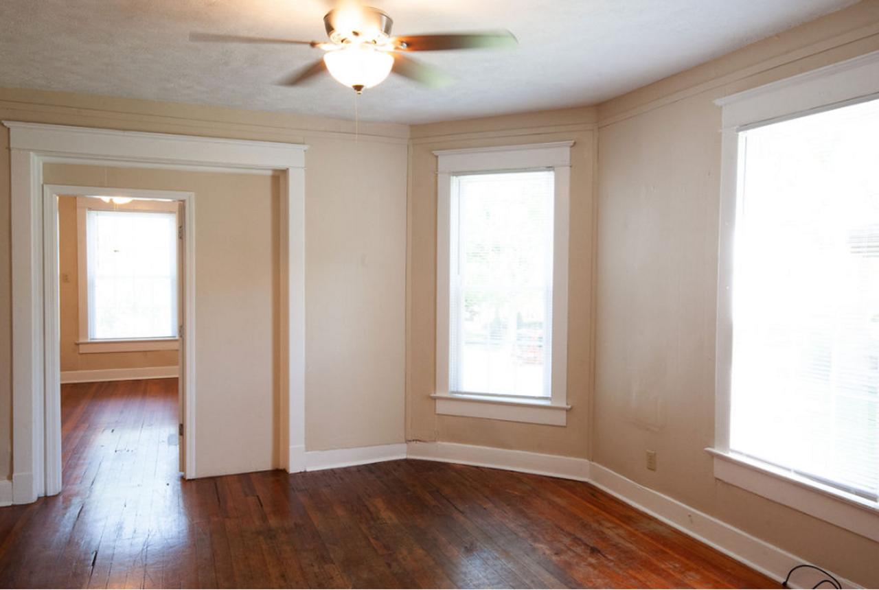 521 North Washington Street - Photo 3 of 10