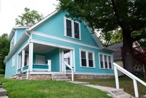 featured image of 613 N Lincoln St