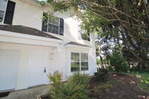 featured image of 578 Pheasant Run Cir