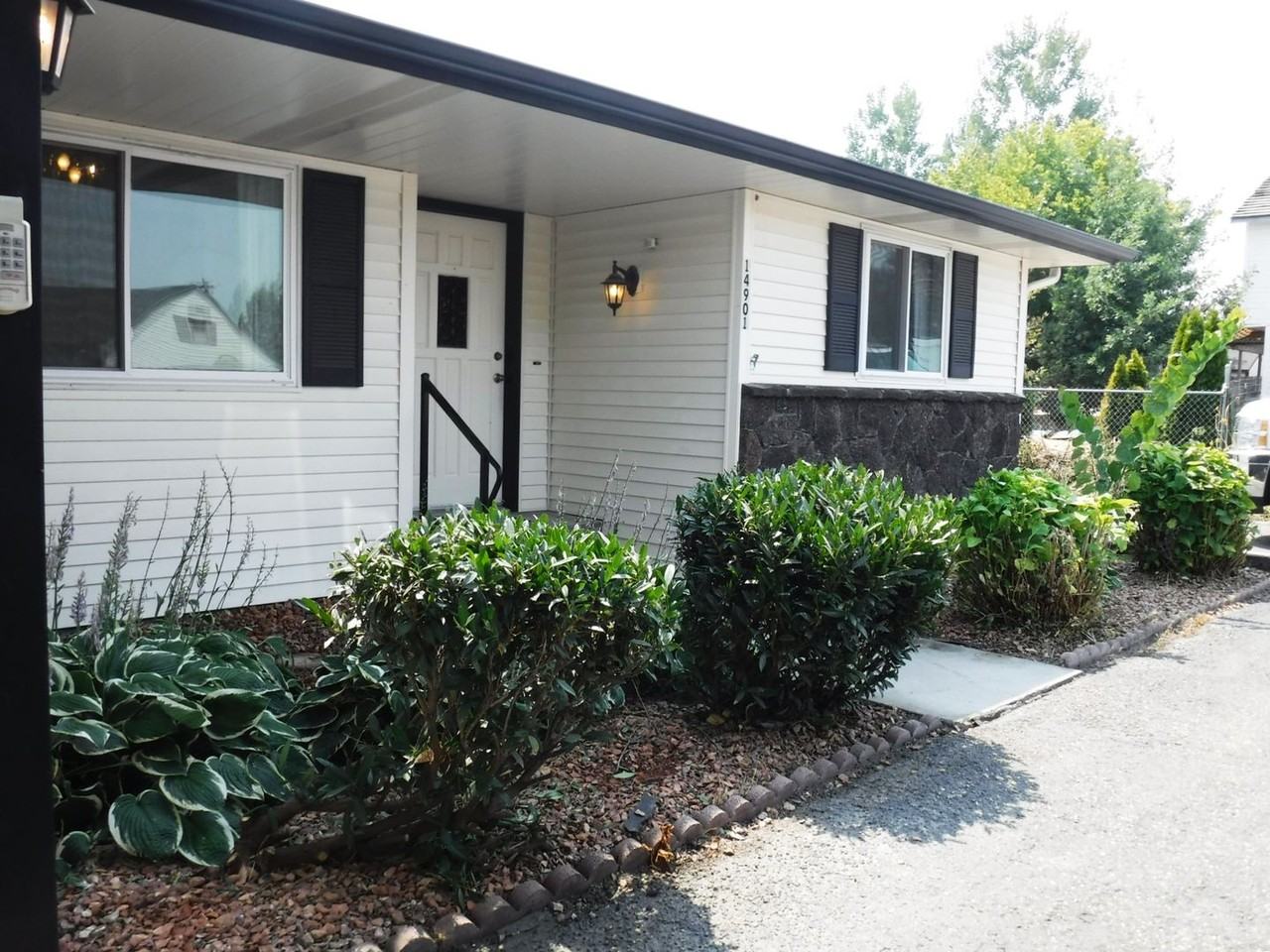 14901 Eagle Dr - Photo 2 of 38