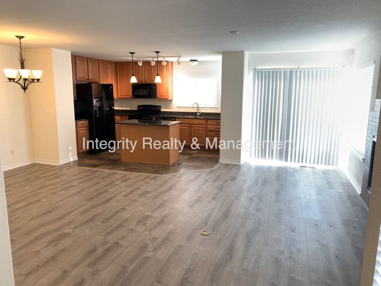 2695 Cutters Cir #106 - Photo 3 of 29