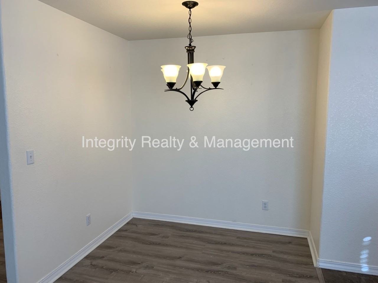 2695 Cutters Cir #106 - Photo 7 of 29