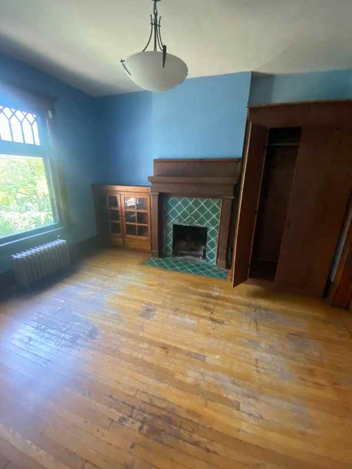 21 E Oakland Ave - Photo 2 of 8