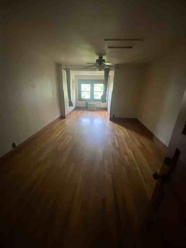 21 E Oakland Ave - Photo 6 of 8