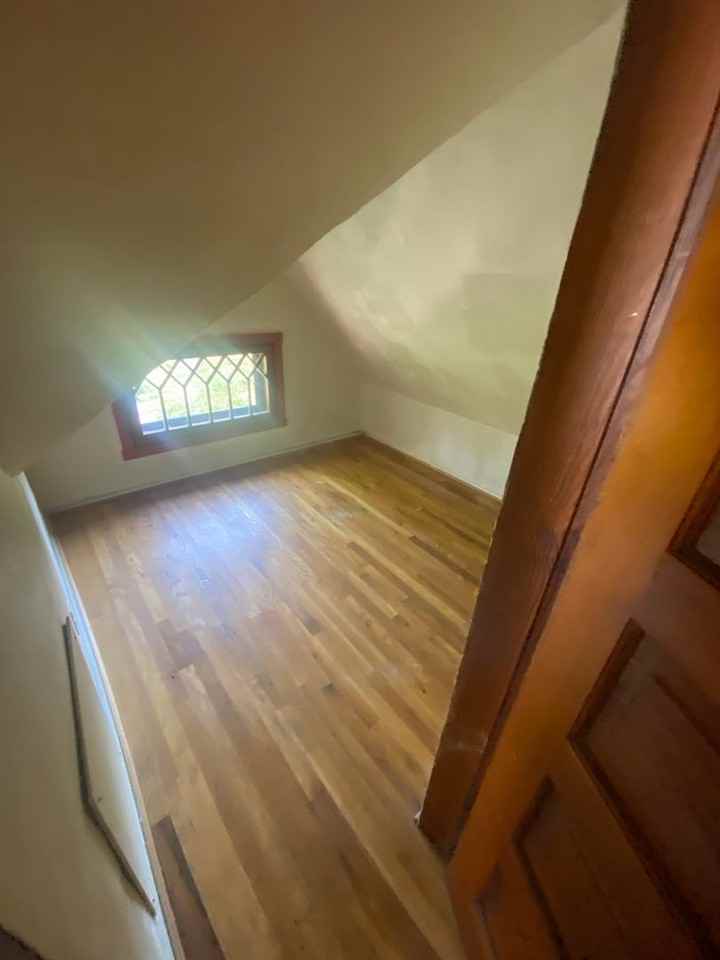 21 E Oakland Ave - Photo 7 of 8