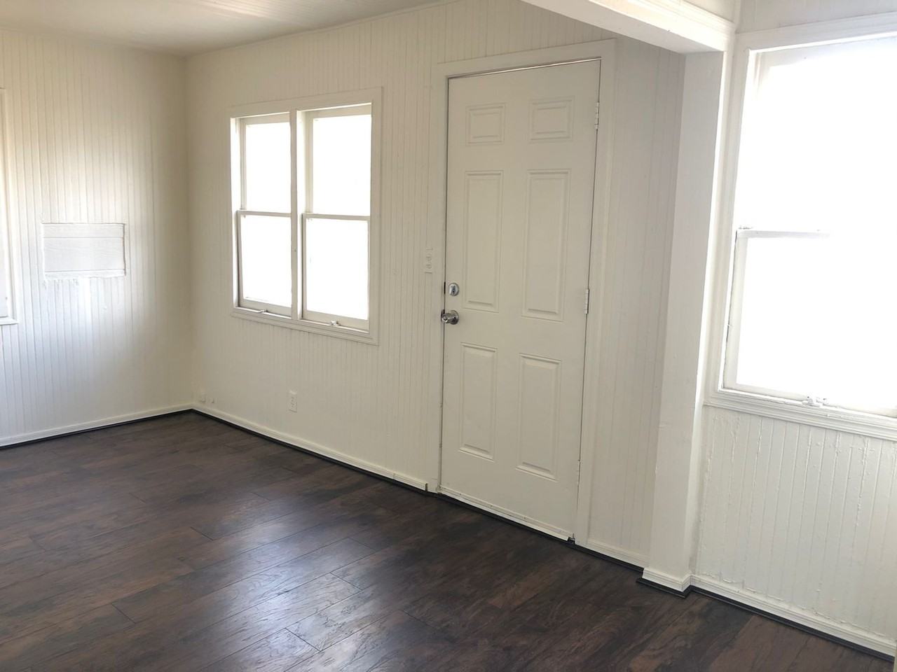 2083 S Maple Ave #B - Photo 3 of 9