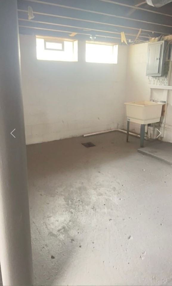 4436 Parkton Dr - Photo 3 of 12