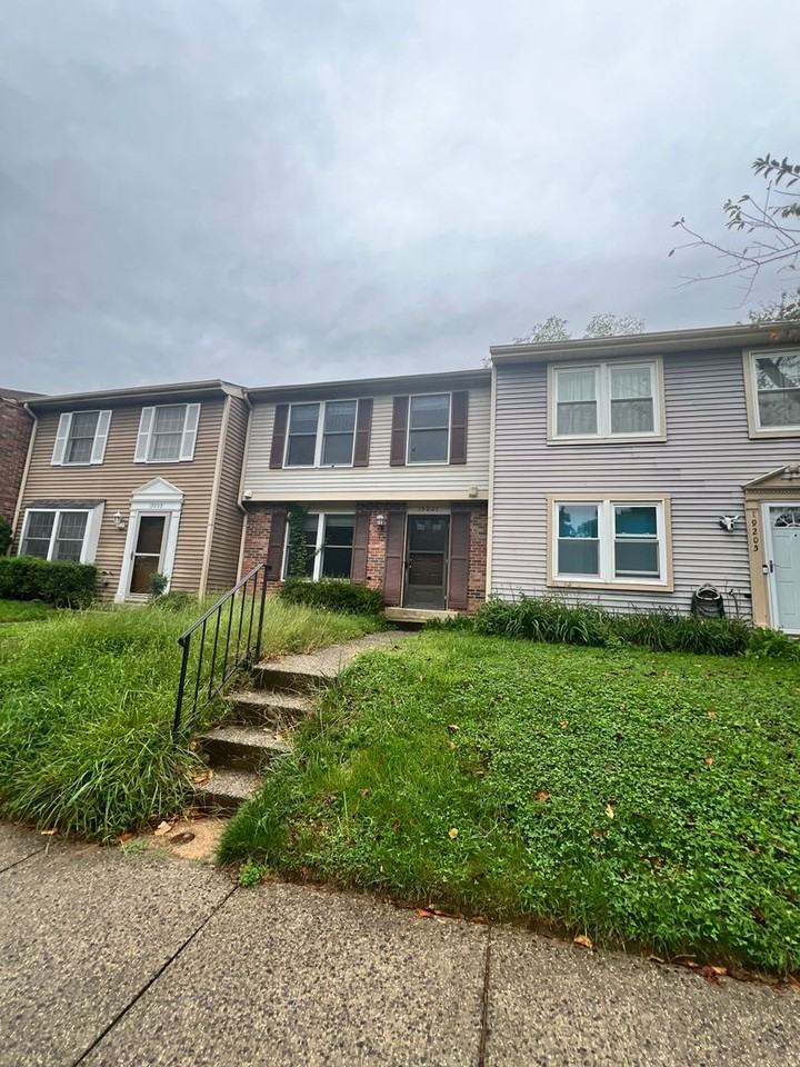 19207 Misty Meadow Ter - Photo 2 of 22