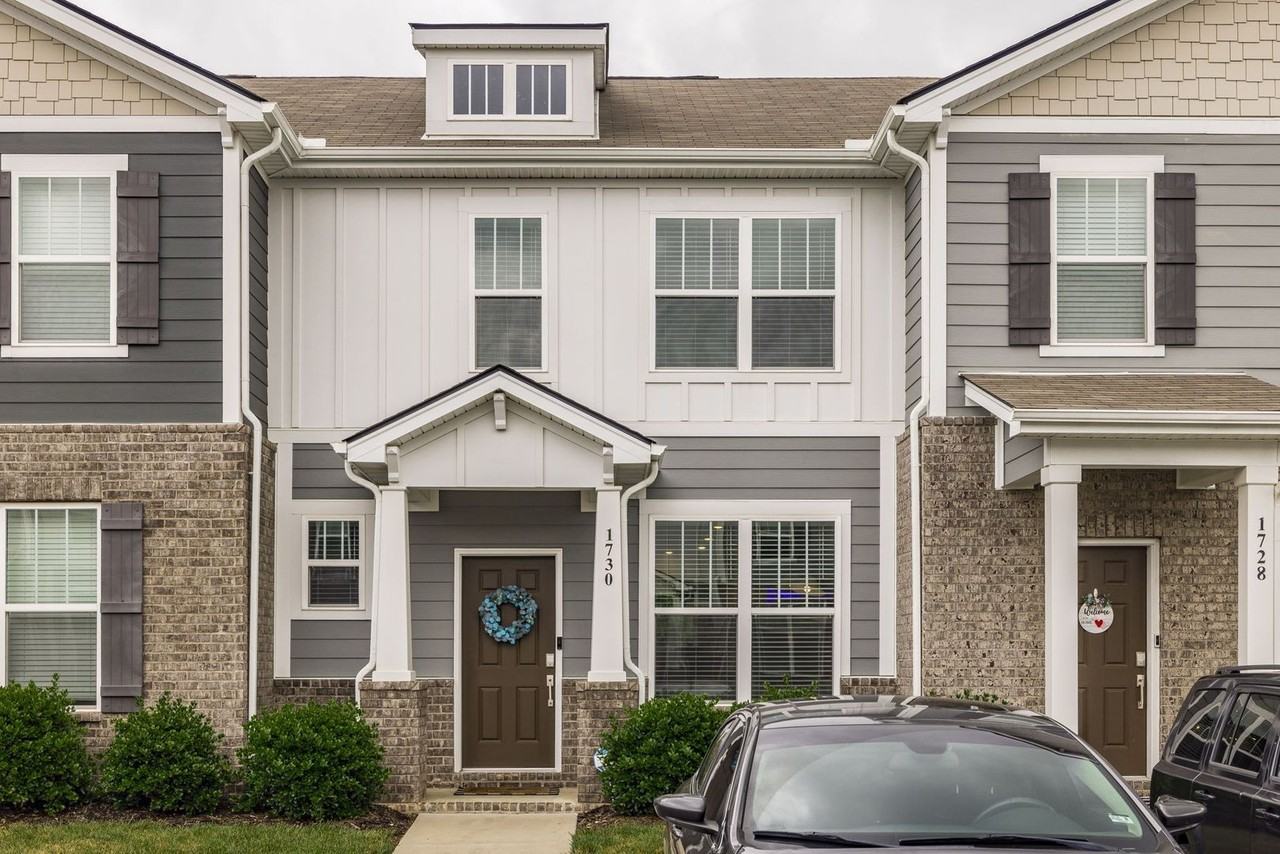 1730 Frodo Way - Photo 2 of 25