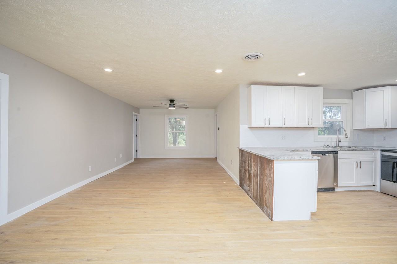 15291 Highway 64 - Photo 7 of 28