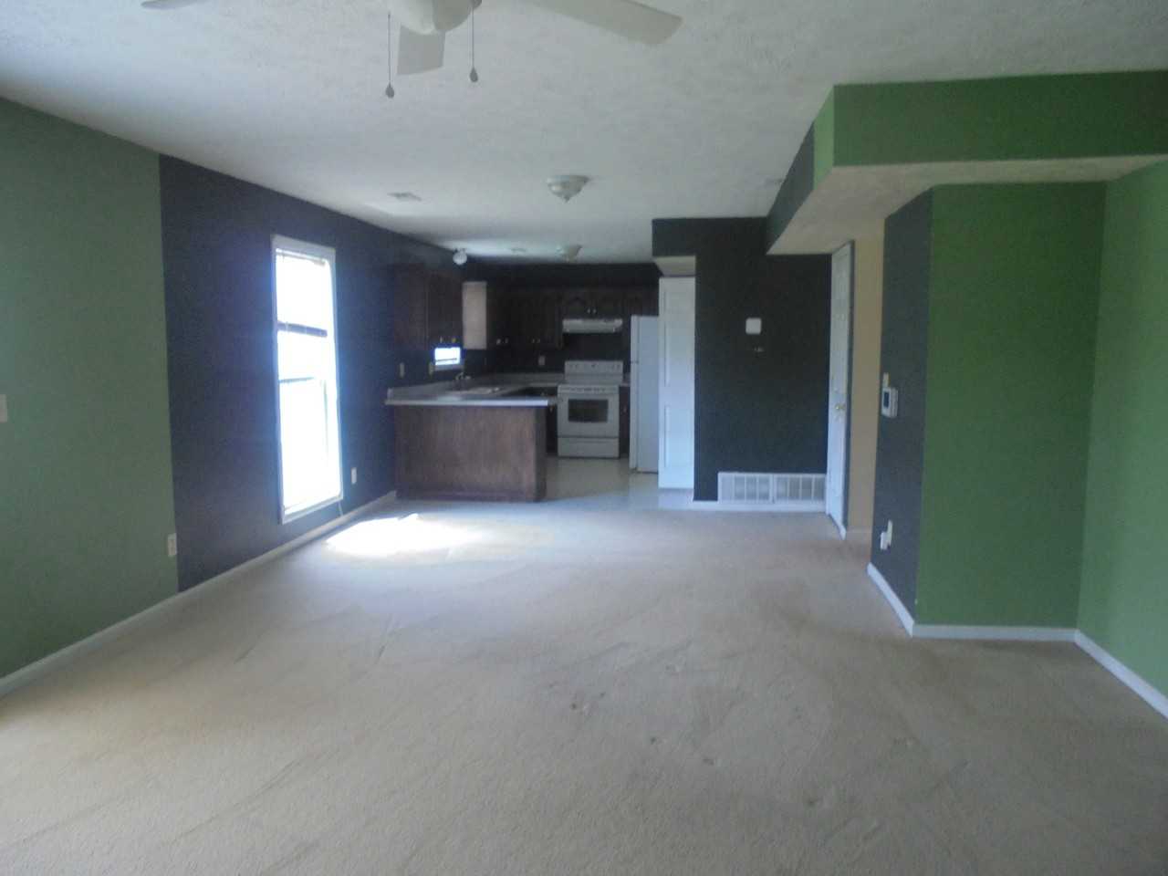 100 Shara Dr - Photo 4 of 20